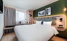 Campanile Paris Ouest - Pont de Suresnes